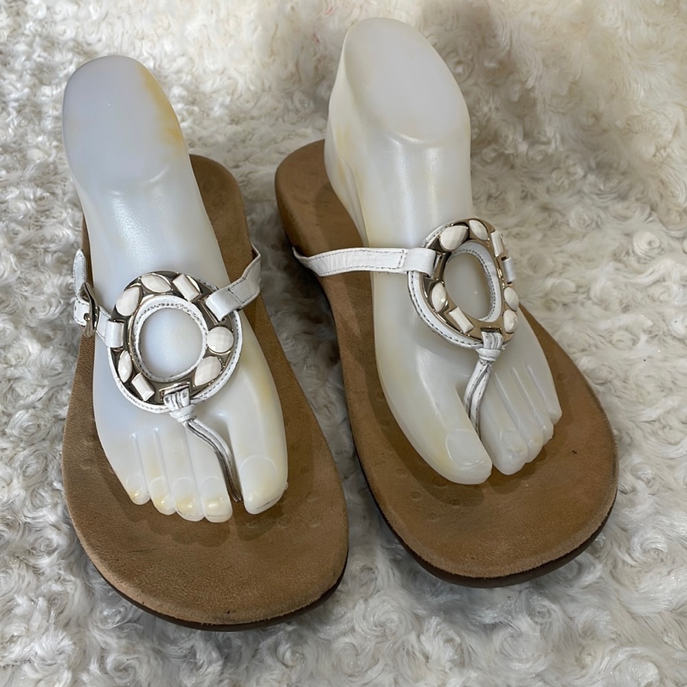 Vionic sandals